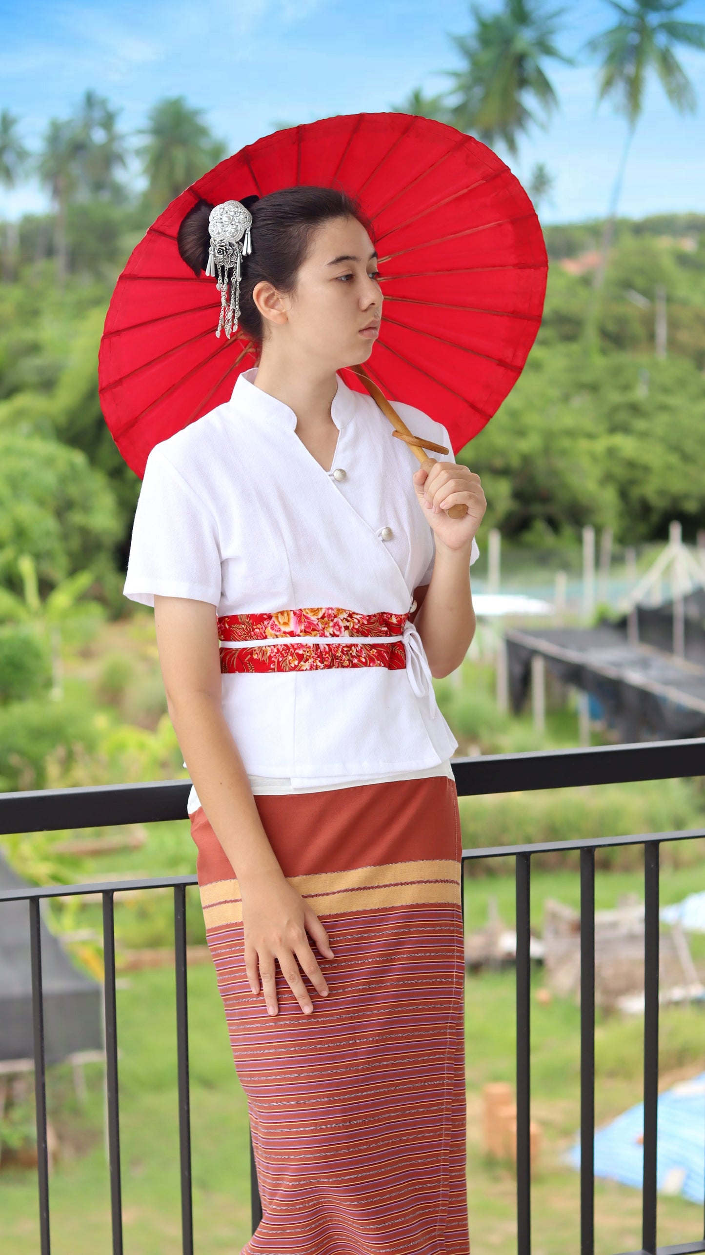 RaanPahMuang Muang Cotton Thai Ladies Shirt Handmade Silk Band Empire Bust Style