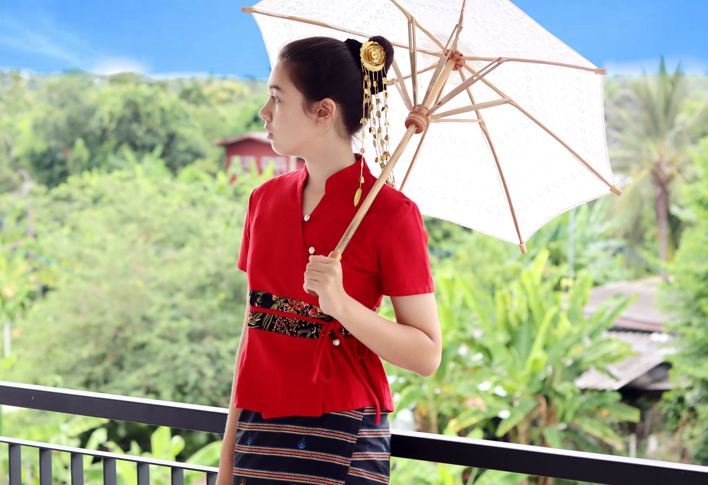 RaanPahMuang Muang Cotton Thai Ladies Shirt Handmade Silk Band Empire Bust Style