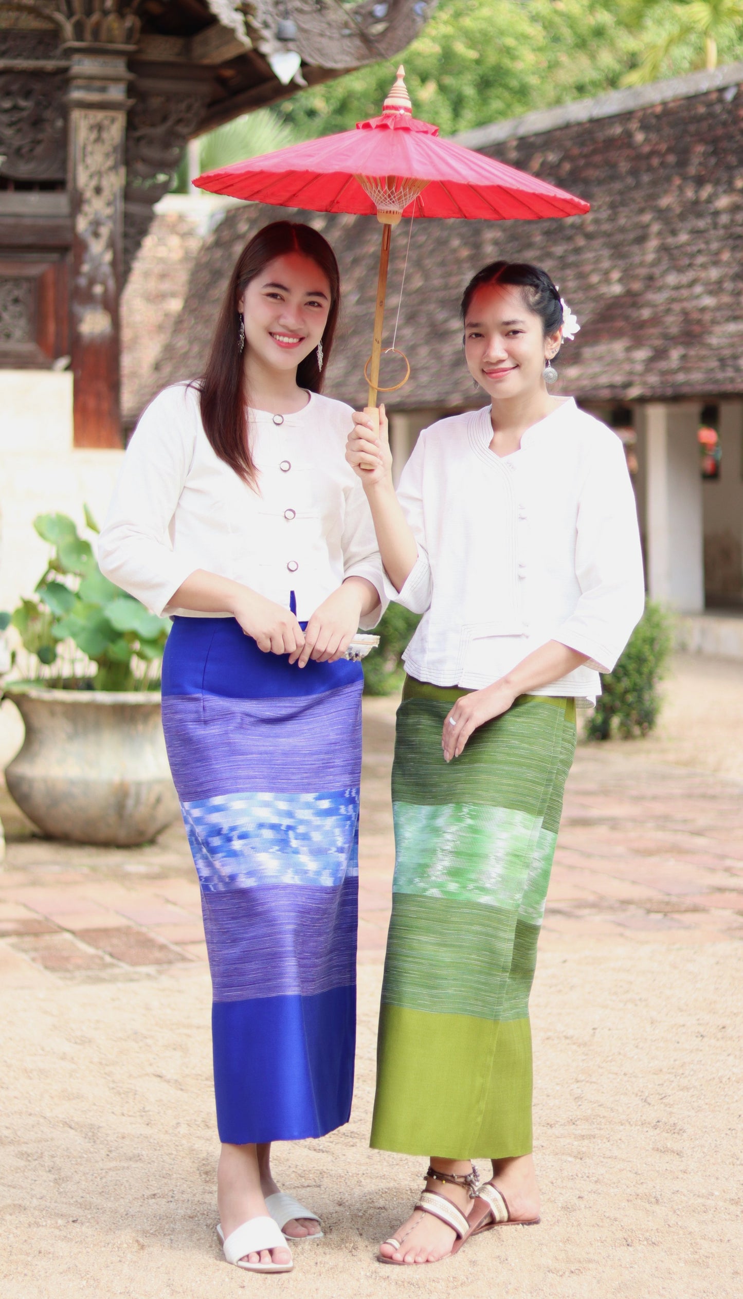 RaanPahMuang Thick Woven Cotton Thai Traditional Wrap Skirt with Waist Ties