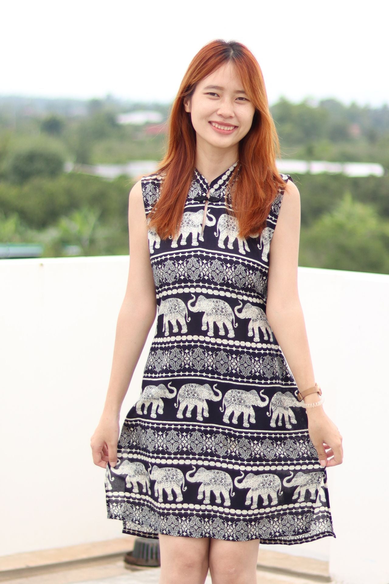 RaanPahMuang Chinese Collar Thai Pattern Serving Girl Sleeveless Sac Dress