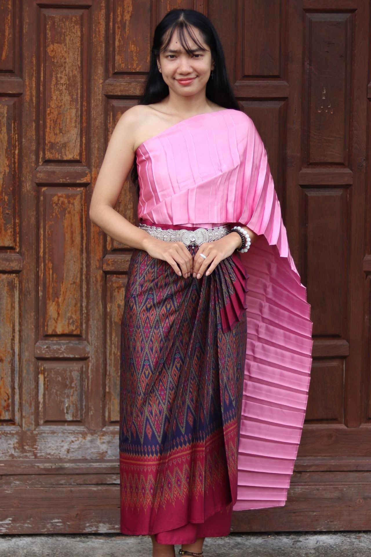 RaanPahMuang Thailand Eastern Isaan Style Ladies Wrap Skirt Sarong Woven Art