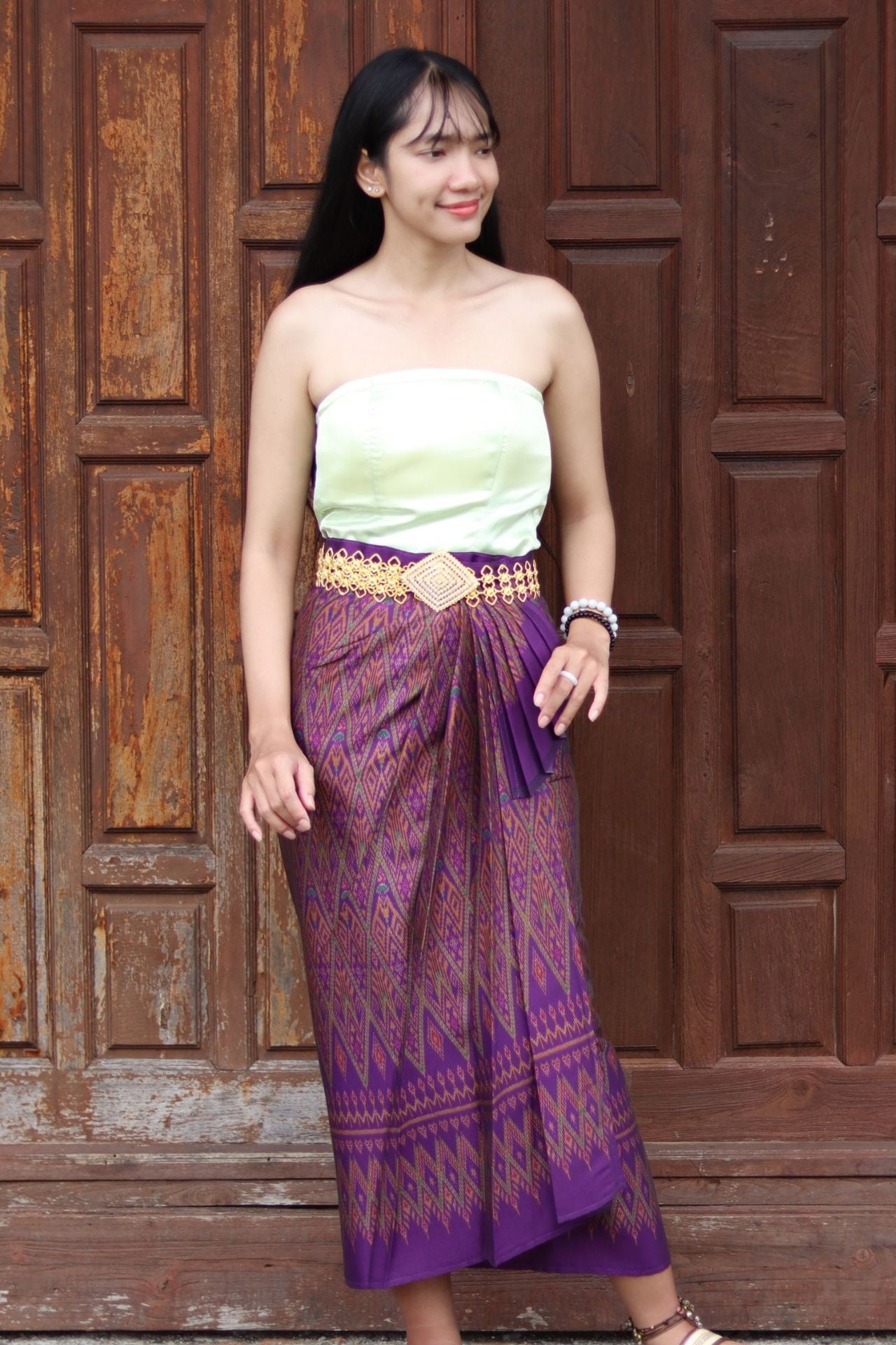 RaanPahMuang Thailand Eastern Isaan Style Ladies Wrap Skirt Sarong Woven Art