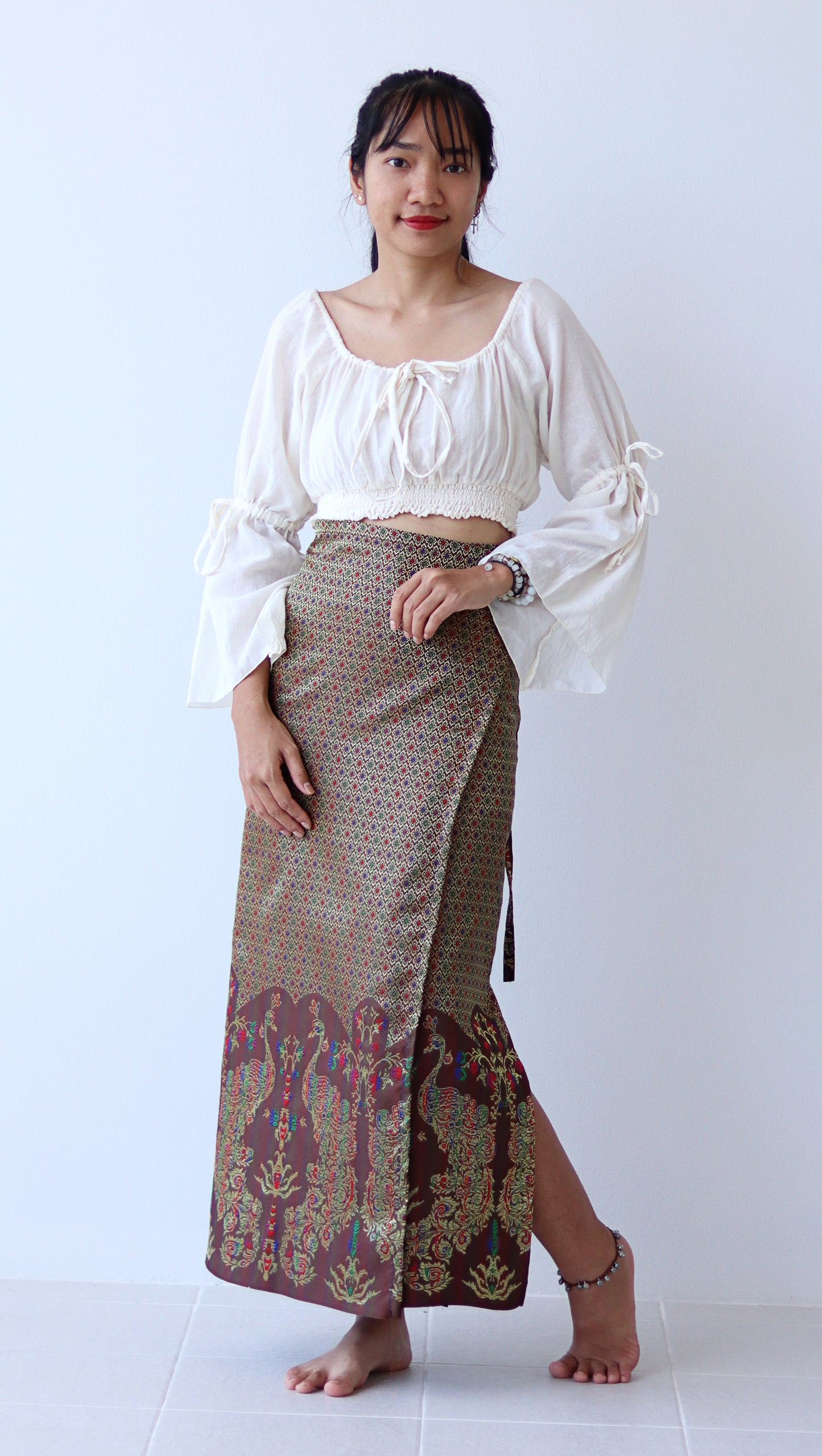 RaanPahMuang Authentic Thai Silk Wrap Skirt Waist Ties Leg Slit Traditional Art