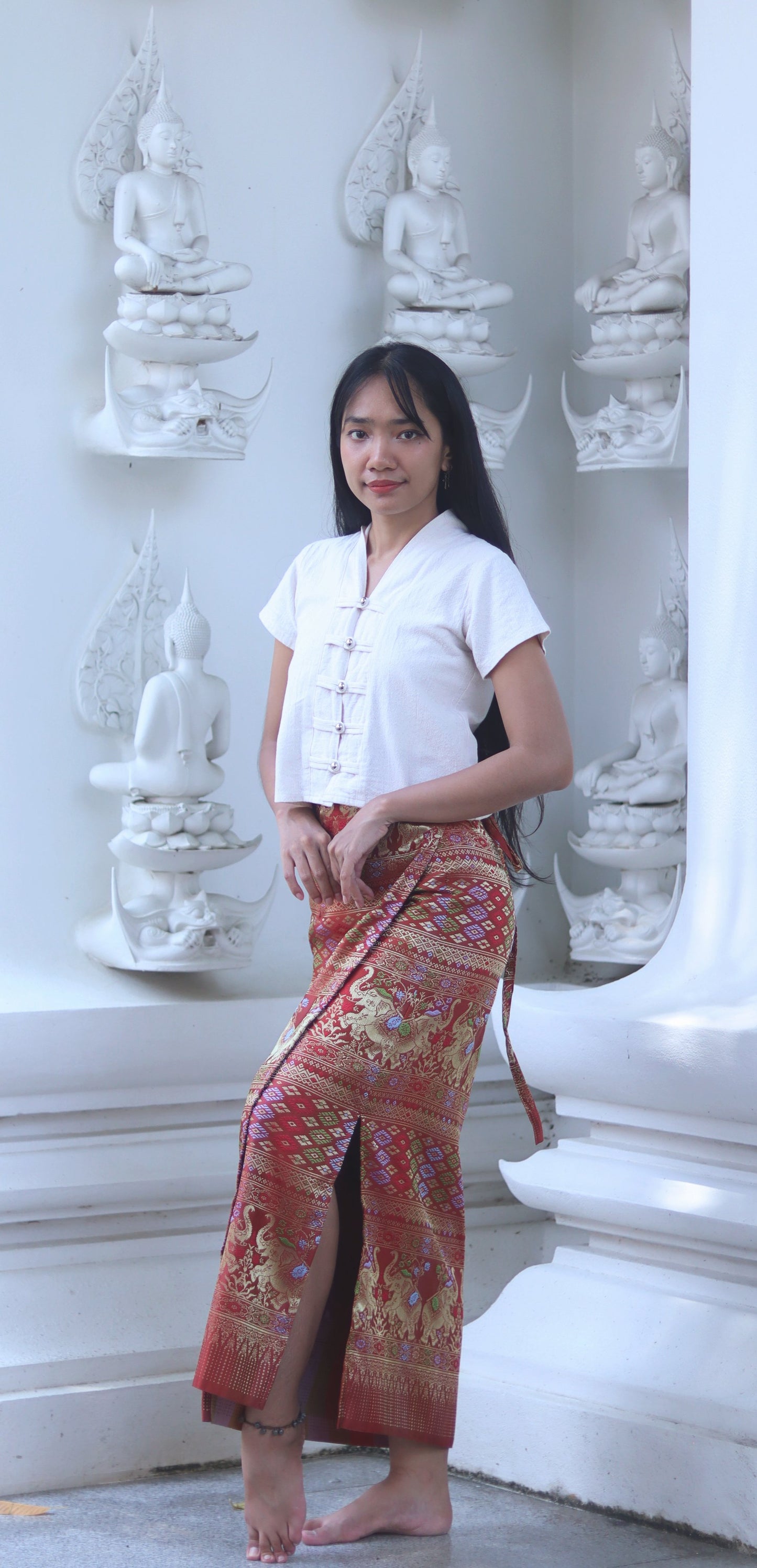 RaanPahMuang Authentic Thai Silk Wrap Skirt Waist Ties Leg Slit Traditional Art