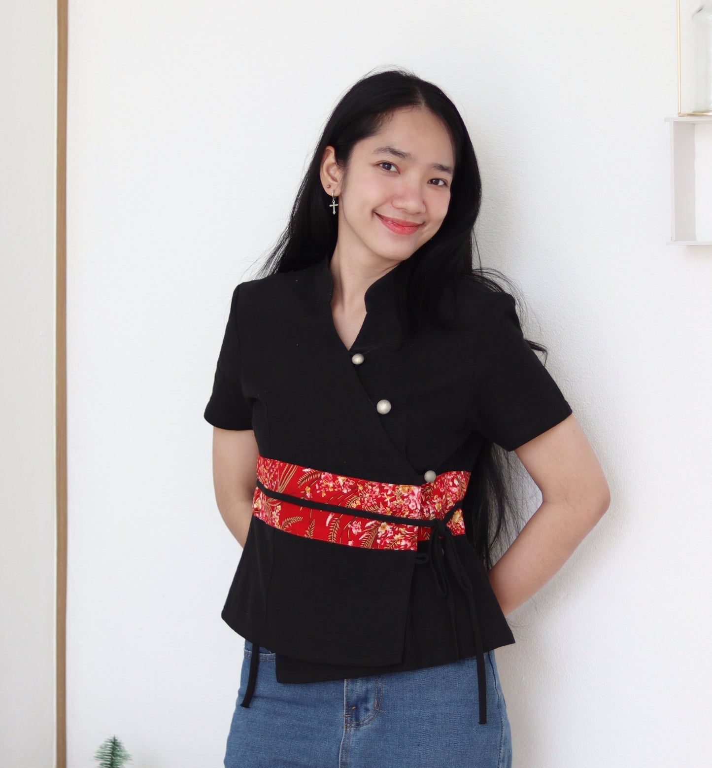 RaanPahMuang Muang Cotton Thai Ladies Shirt Handmade Silk Band Empire Bust Style