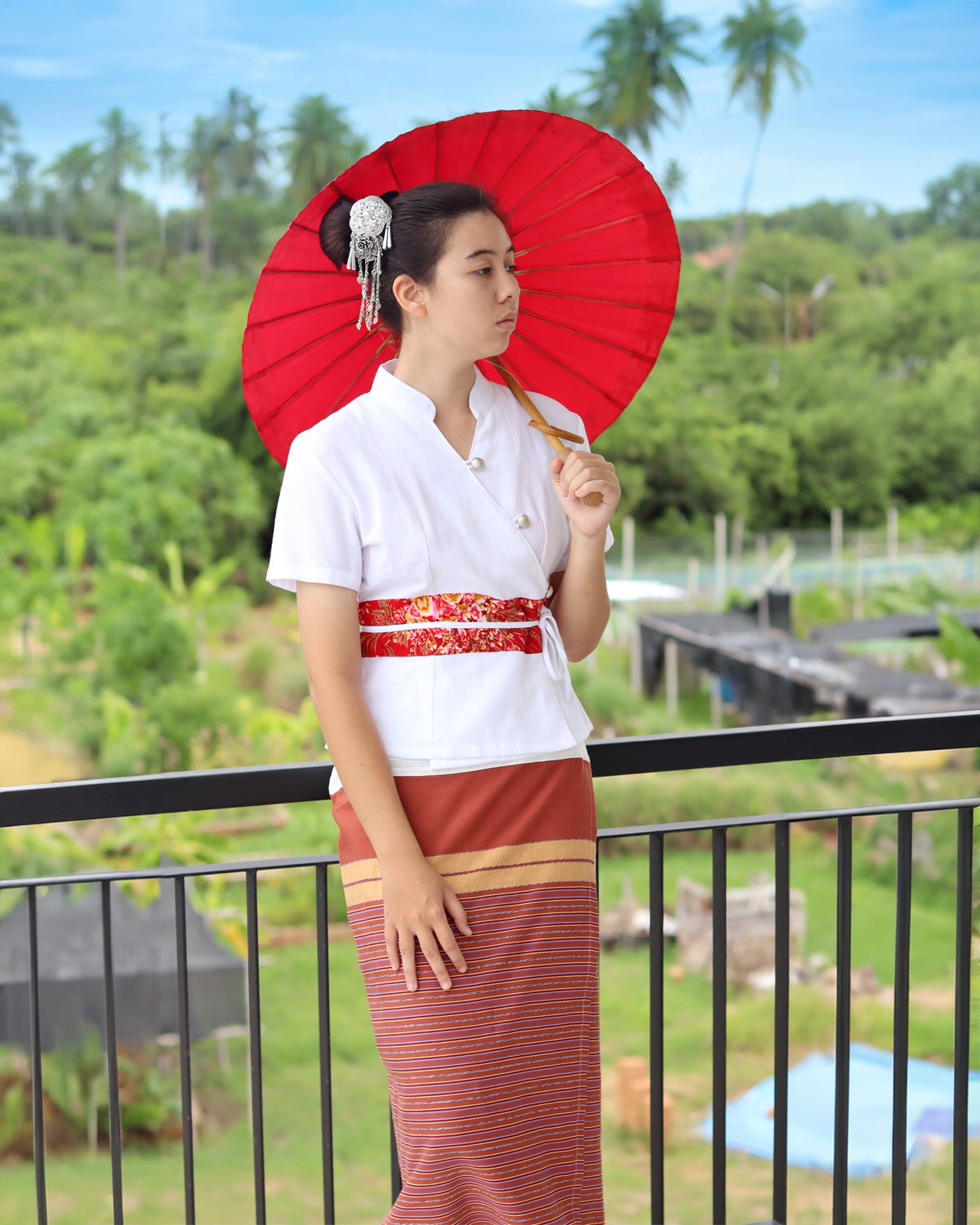 RaanPahMuang Muang Cotton Thai Ladies Shirt Handmade Silk Band Empire Bust Style