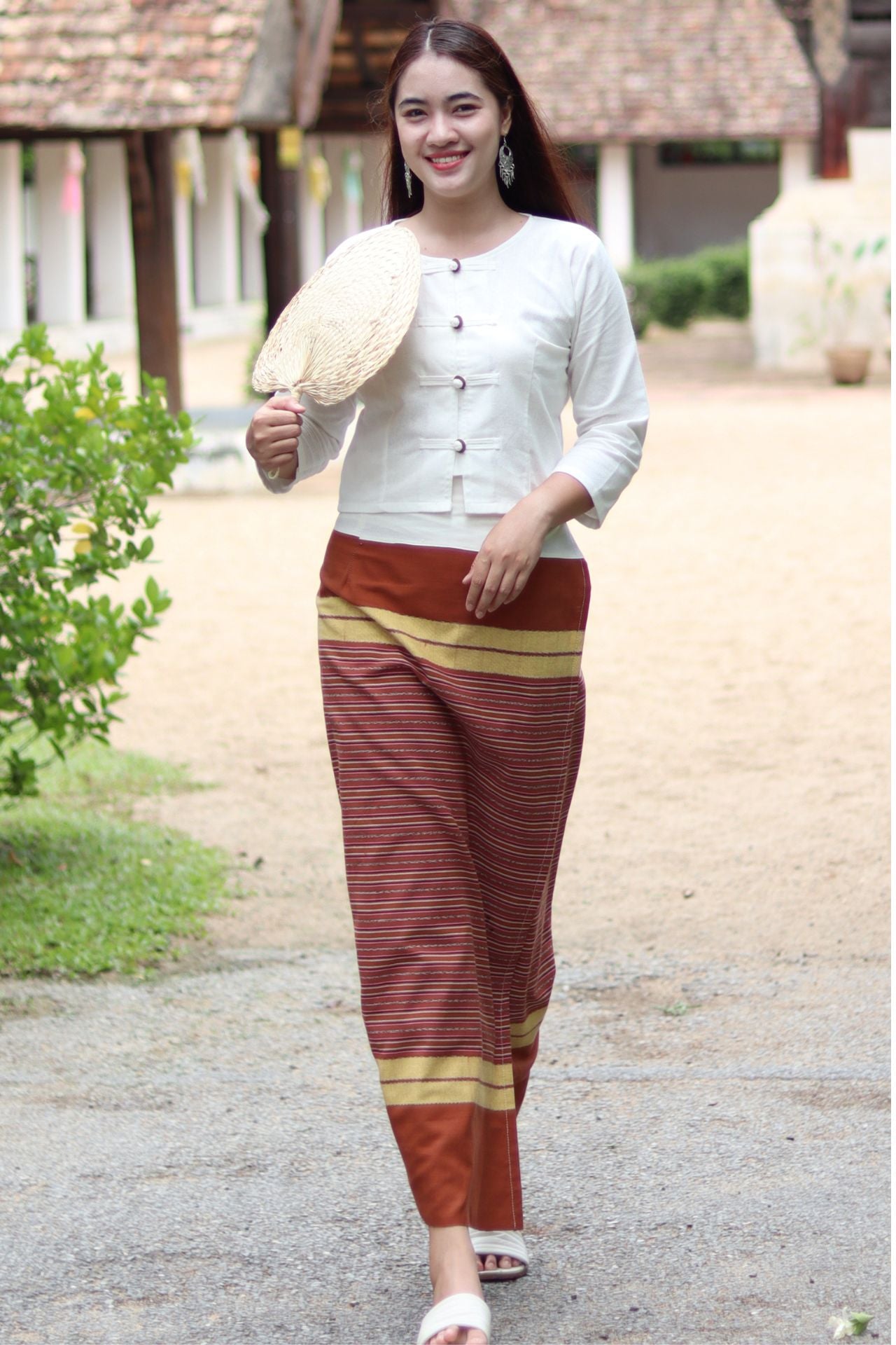 RaanPahMuang Thick Woven Cotton Thai Traditional Wrap Skirt with Waist Ties