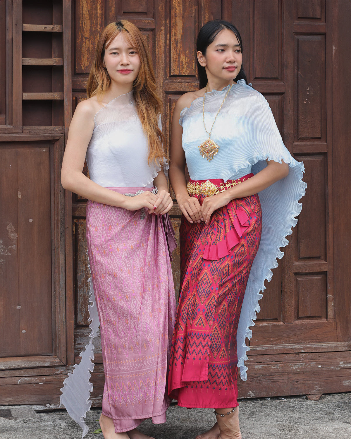 RaanPahMuang Thailand Eastern Isaan Style Ladies Wrap Skirt Sarong Woven Art