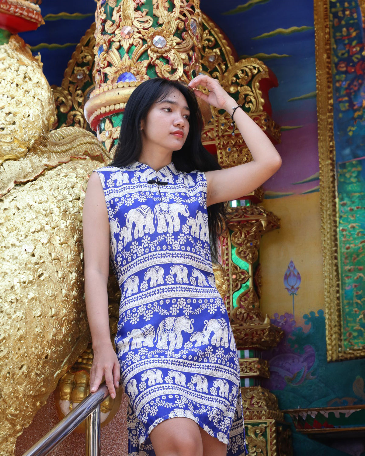 RaanPahMuang Chinese Collar Thai Pattern Serving Girl Sleeveless Sac Dress