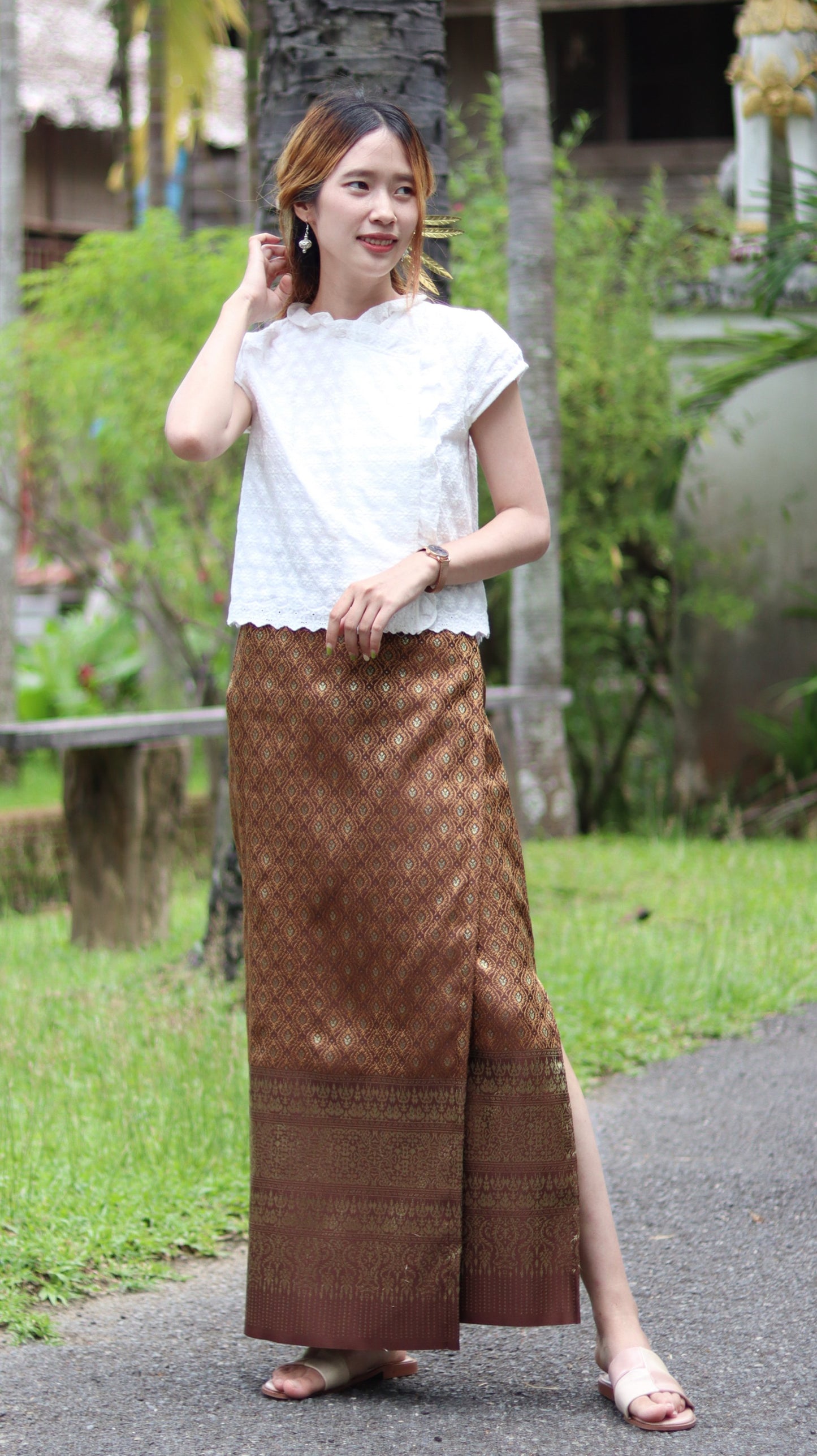 RaanPahMuang Authentic Thai Silk Wrap Skirt Waist Ties Leg Slit Traditional Art