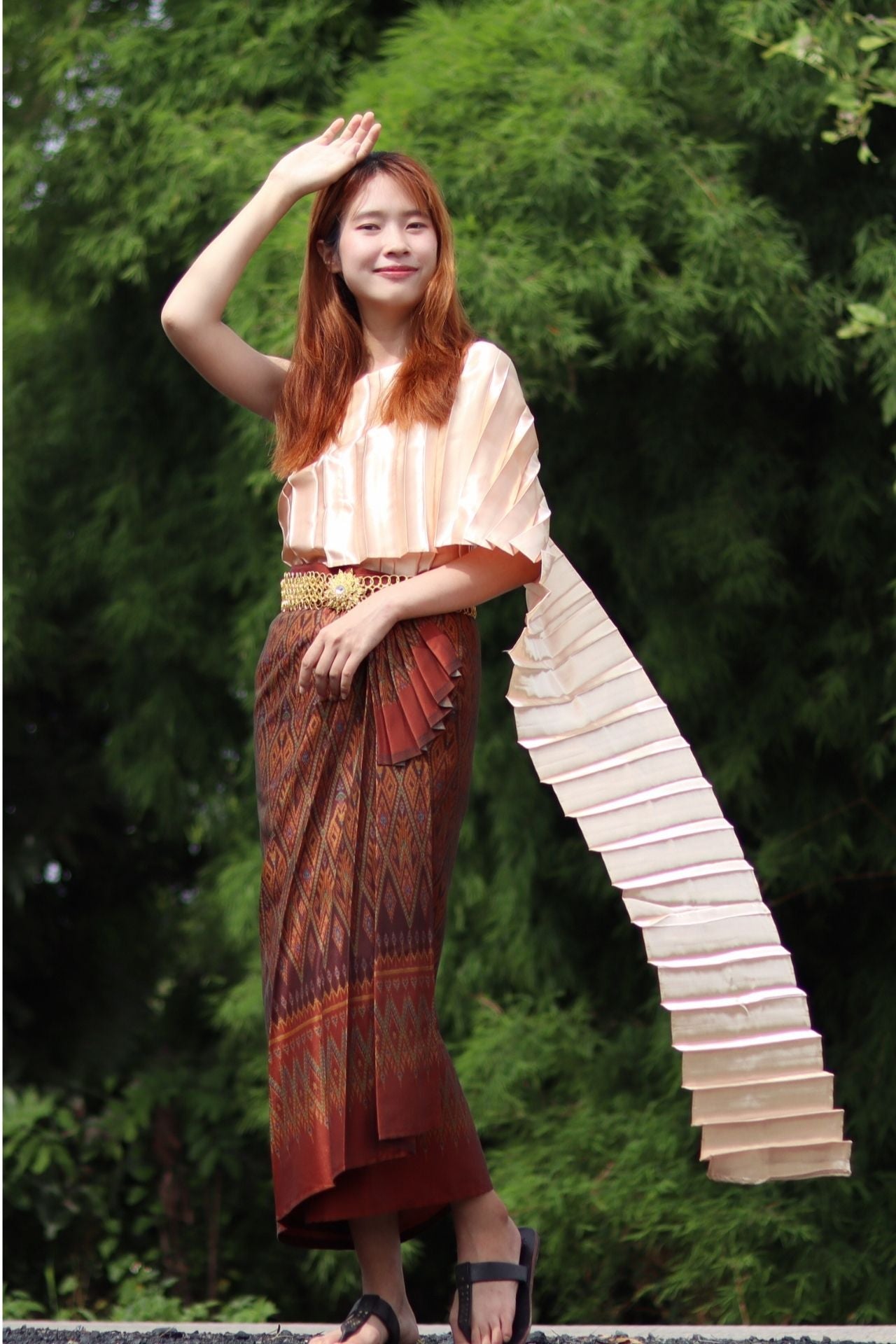 RaanPahMuang Thailand Eastern Isaan Style Ladies Wrap Skirt Sarong Woven Art