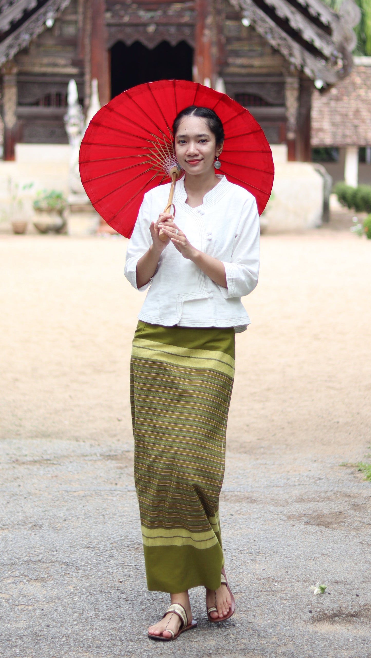 RaanPahMuang Thick Woven Cotton Thai Traditional Wrap Skirt with Waist Ties