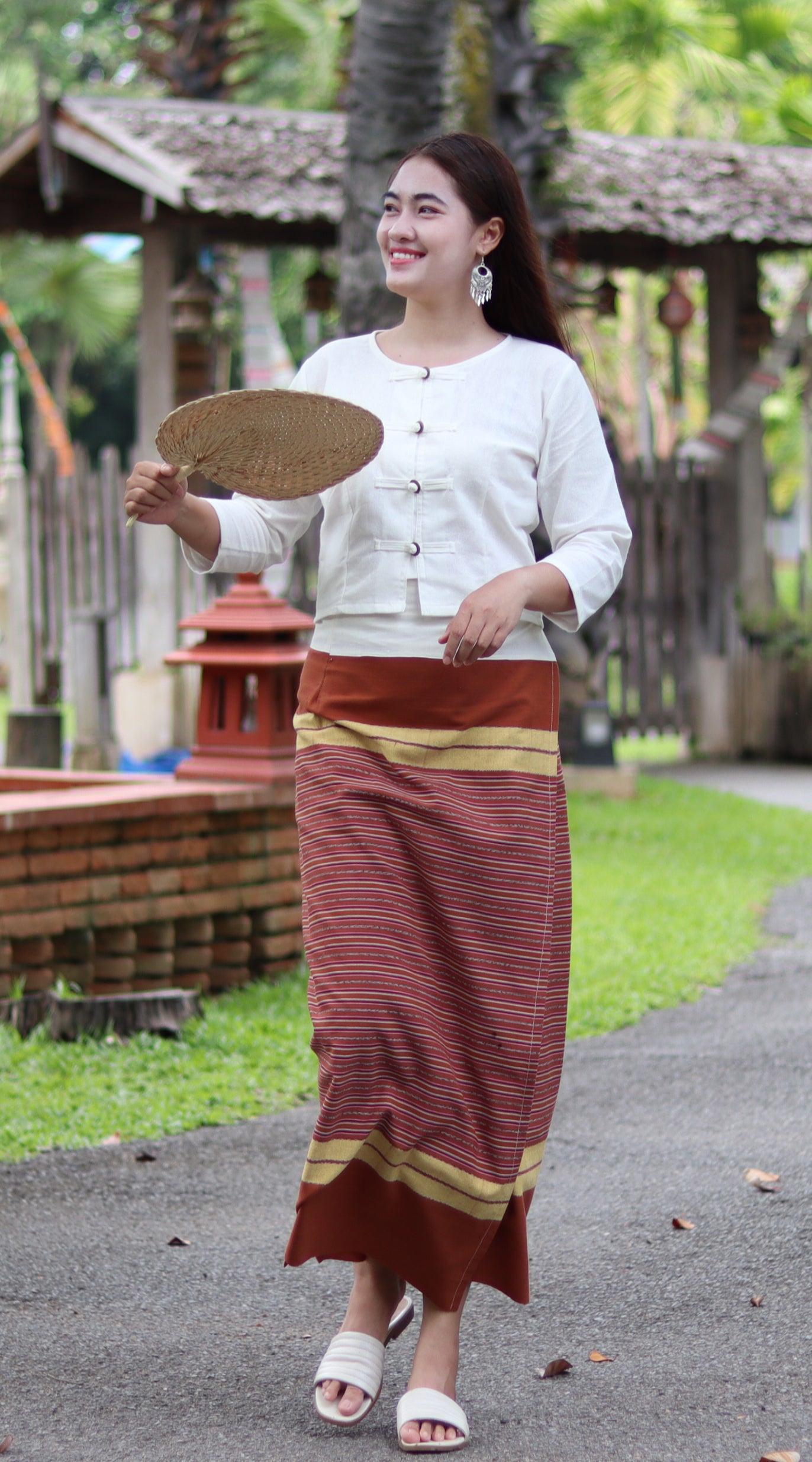 RaanPahMuang Thick Woven Cotton Thai Traditional Wrap Skirt with Waist Ties